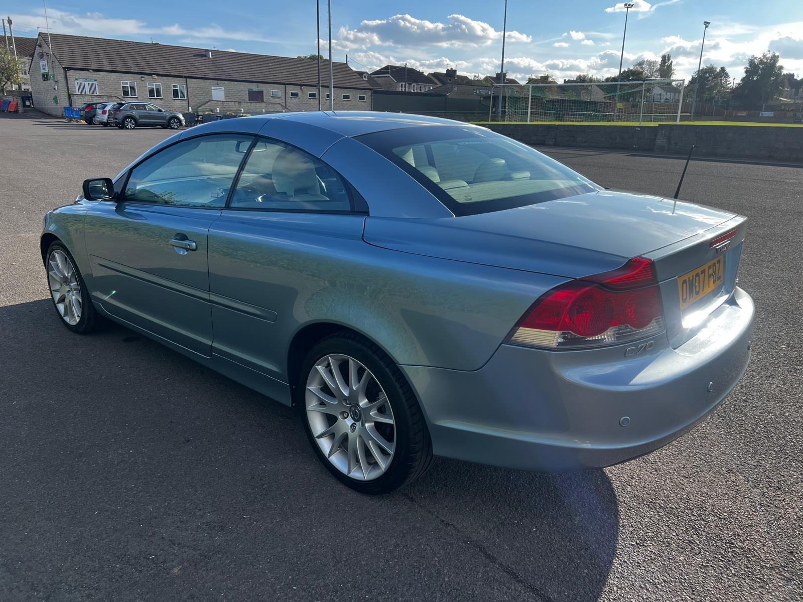 Volvo C70 2.4i SE Lux Convertible 2dr Petrol Manual (215 g/km, 170 bhp)