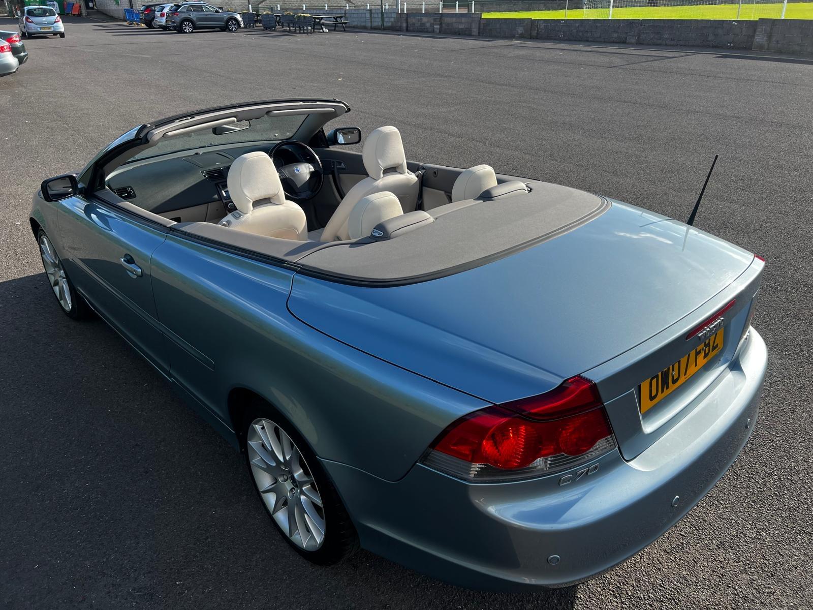 Volvo C70 2.4i SE Lux Convertible 2dr Petrol Manual (215 g/km, 170 bhp)