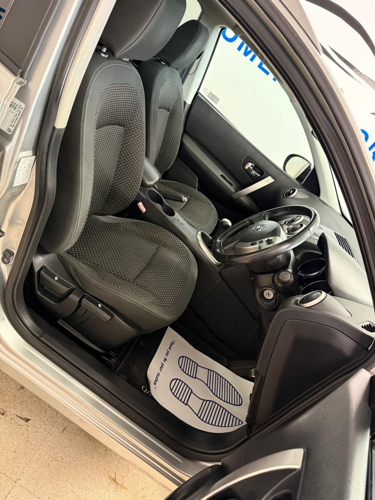 Nissan Qashqai 1.6 n-tec Hatchback 5dr Petrol Manual 2WD (159 g/km, 113 bhp)