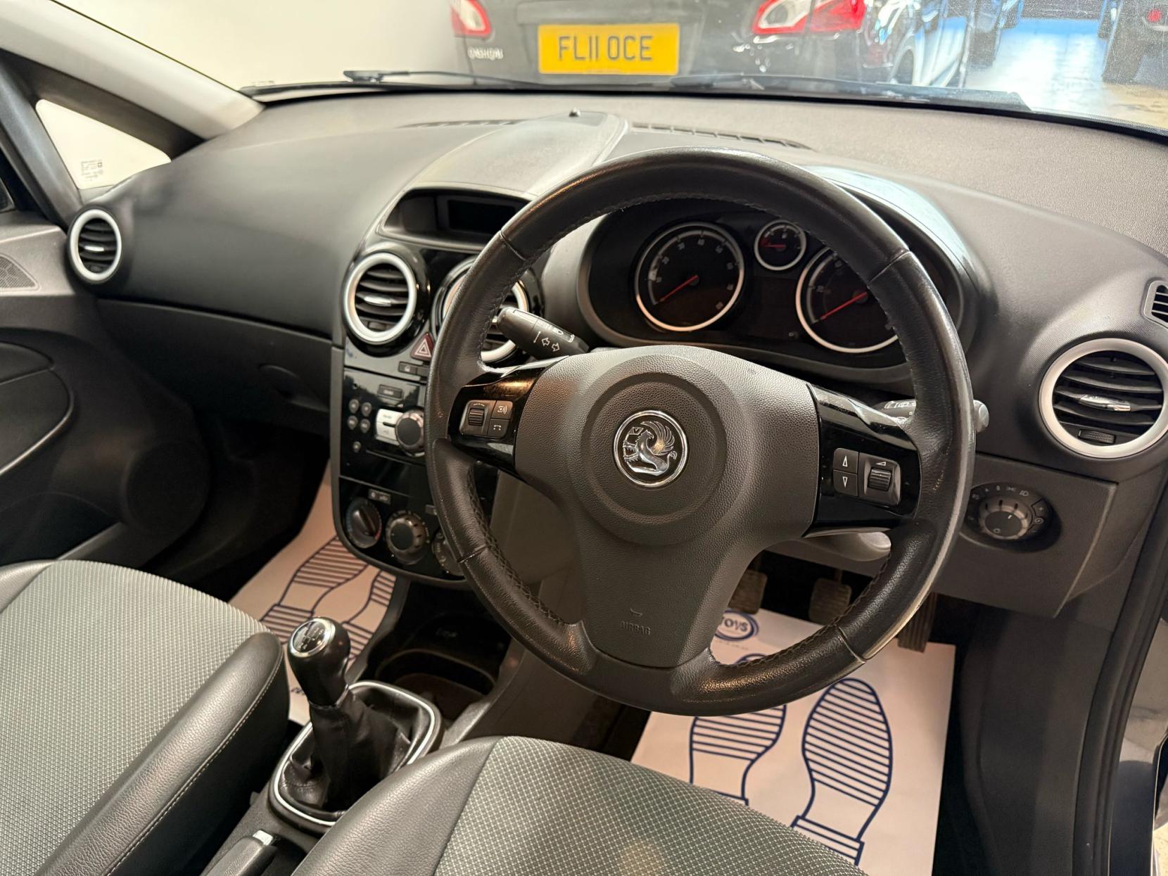 Vauxhall Corsa 1.4i 16v Design Hatchback 5dr Petrol Manual (a/c) (146 g/km, 89 bhp)