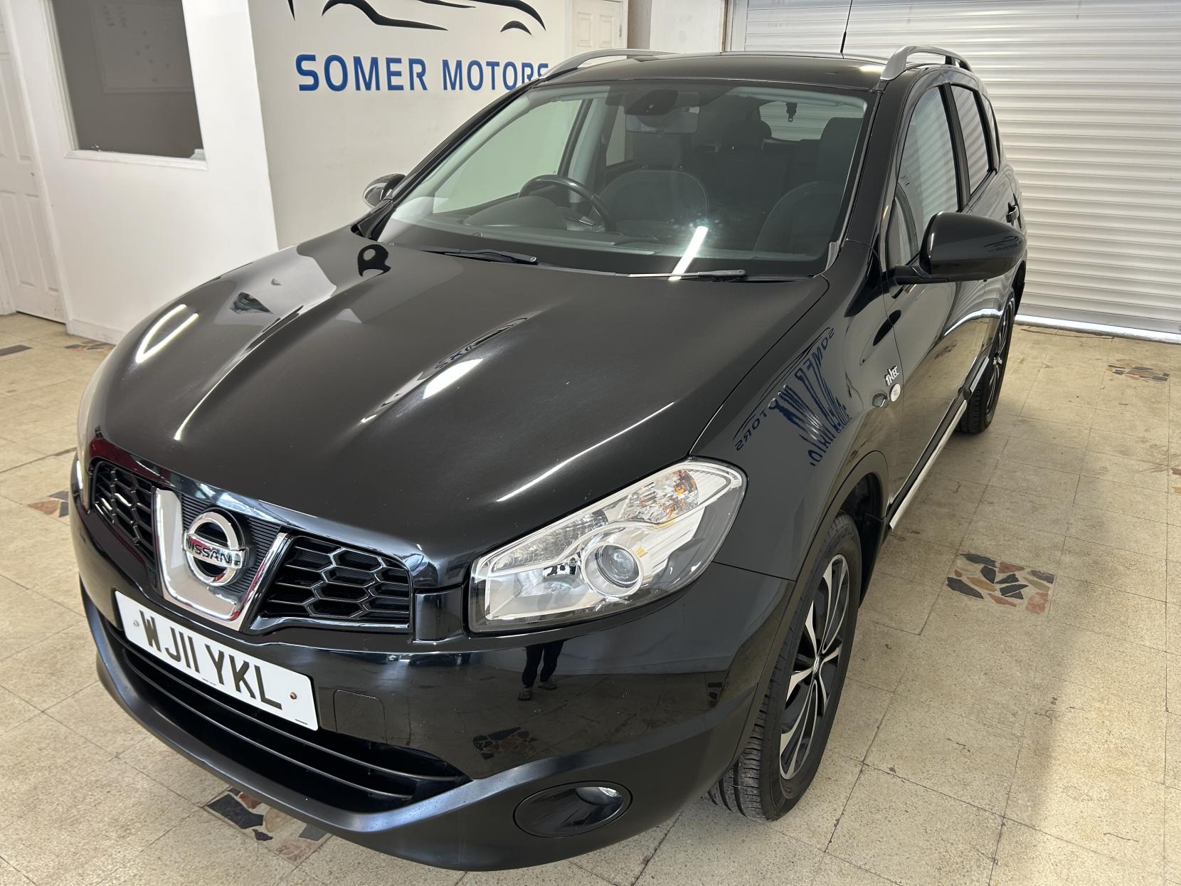 Nissan Qashqai 1.5 dCi n-tec SUV 5dr Diesel Manual 2WD Euro 5 (110 ps)