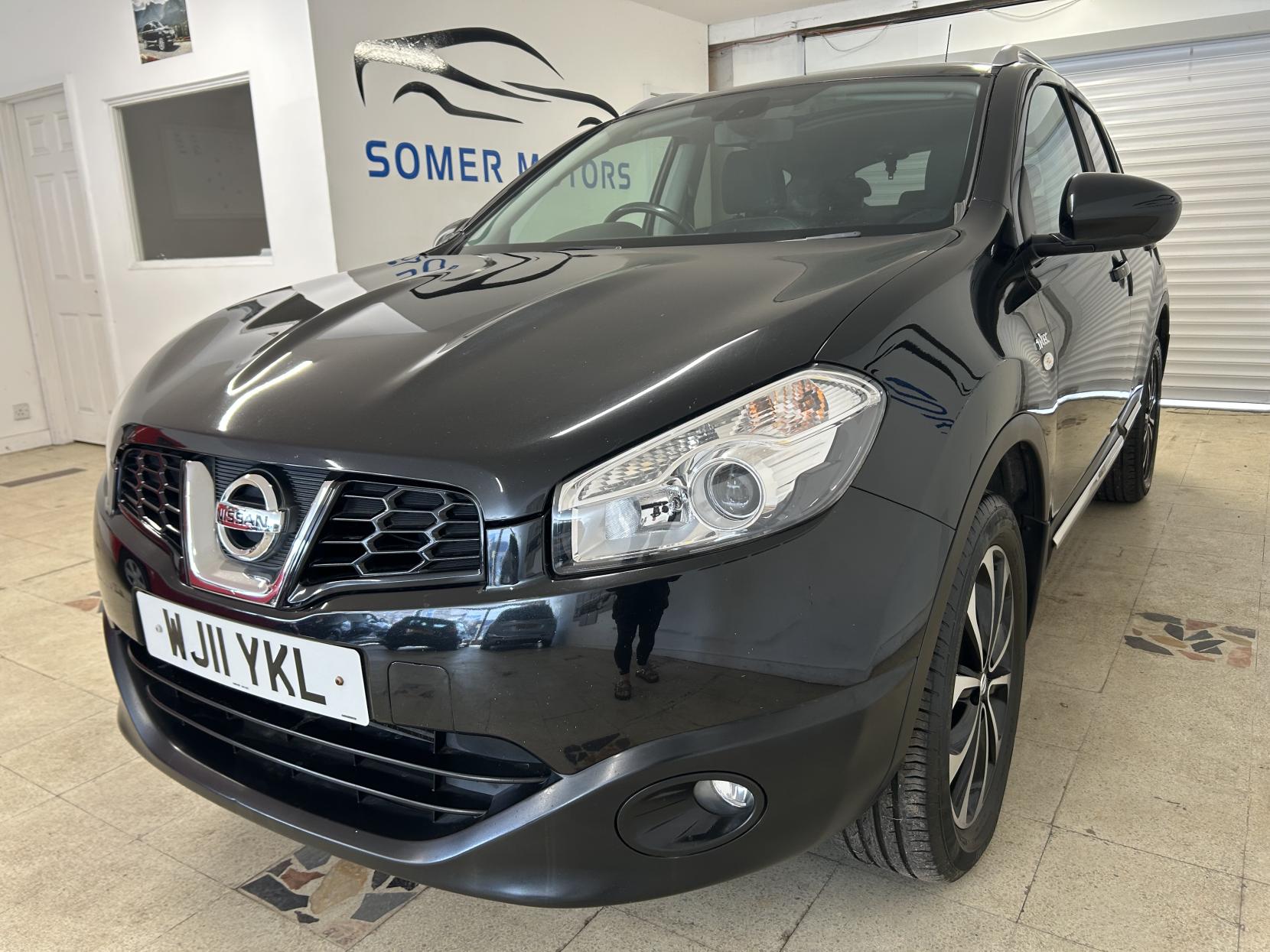 Nissan Qashqai 1.5 dCi n-tec SUV 5dr Diesel Manual 2WD Euro 5 (110 ps)