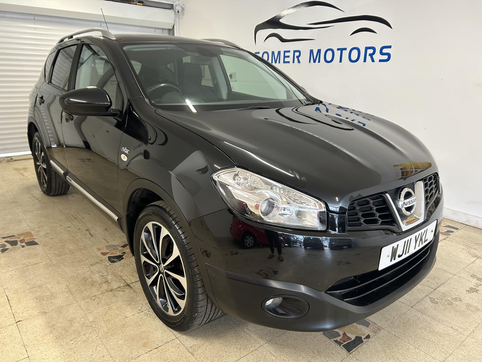 Nissan Qashqai 1.5 dCi n-tec SUV 5dr Diesel Manual 2WD Euro 5 (110 ps)