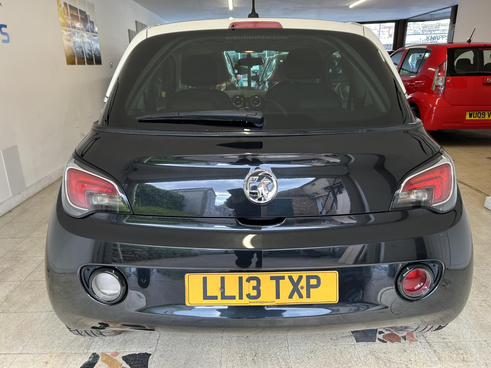 Vauxhall ADAM 1.4 16v SLAM Hatchback 3dr Petrol Manual Euro 5 (87 ps)