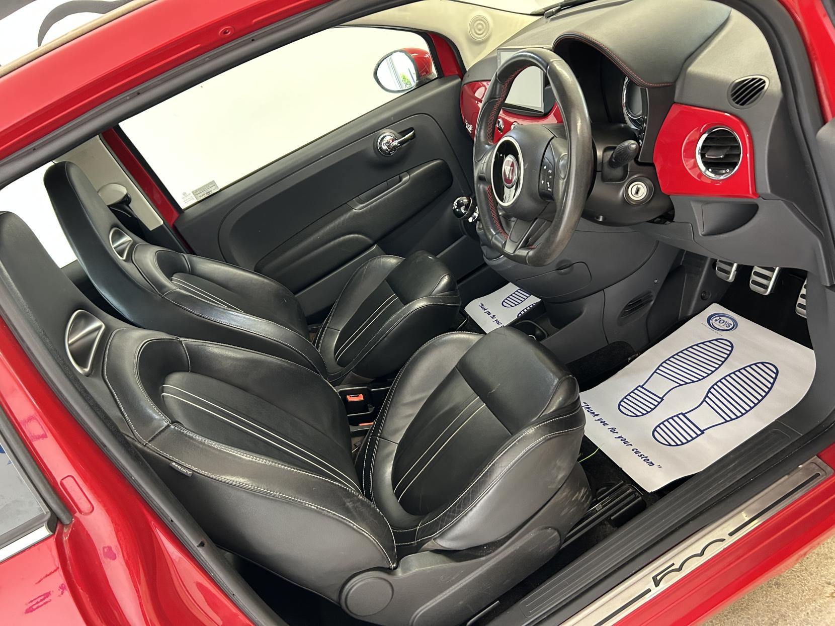 Fiat 500C 1.4 Lounge Convertible 2dr Petrol Manual Euro 5 (100 bhp)