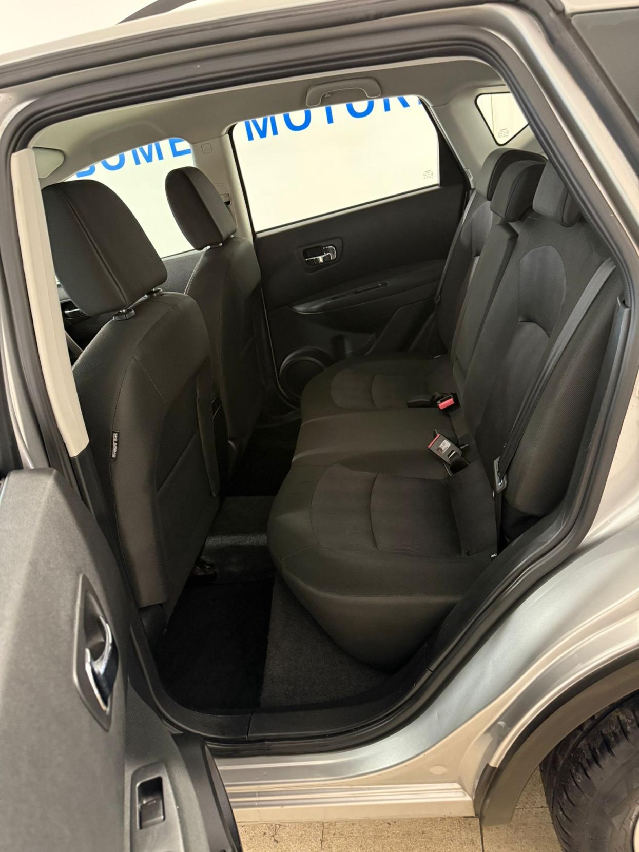 Nissan Qashqai 1.5 dCi Acenta SUV 5dr Diesel Manual 2WD Euro 5 (110 ps)