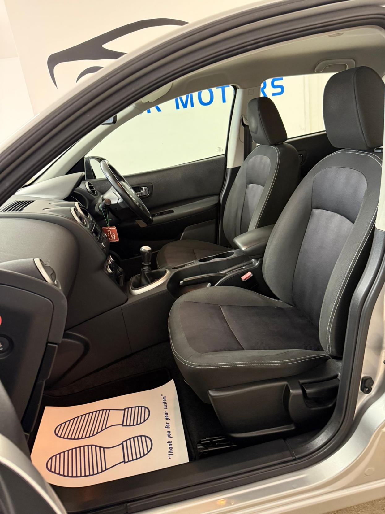 Nissan Qashqai 1.5 dCi Acenta SUV 5dr Diesel Manual 2WD Euro 5 (110 ps)