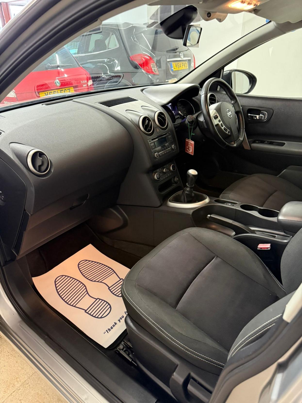 Nissan Qashqai 1.5 dCi Acenta SUV 5dr Diesel Manual 2WD Euro 5 (110 ps)