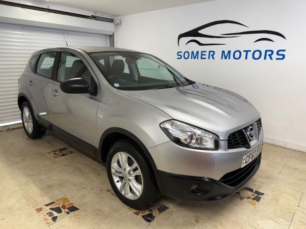 Nissan Qashqai 1.5 dCi Acenta SUV 5dr Diesel Manual 2WD Euro 5 (110 ps)