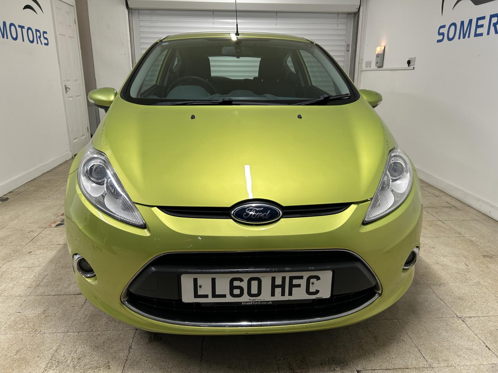 Ford Fiesta 1.25 Zetec Hatchback 3dr Petrol Manual (129 g/km, 81 bhp)