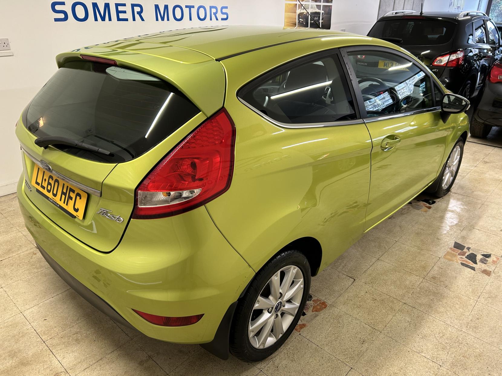 Ford Fiesta 1.25 Zetec Hatchback 3dr Petrol Manual (129 g/km, 81 bhp)