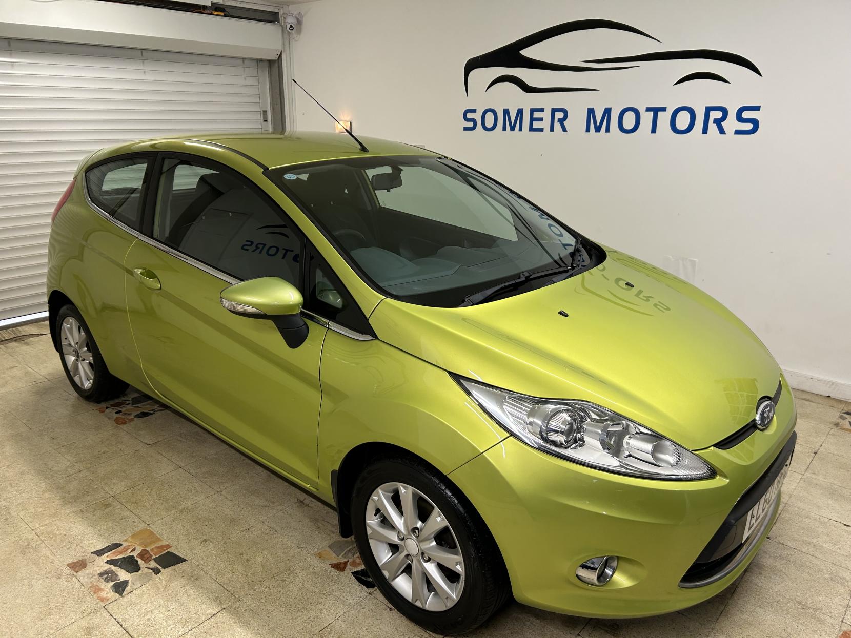 Ford Fiesta 1.25 Zetec Hatchback 3dr Petrol Manual (129 g/km, 81 bhp)